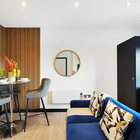 30 Percent Off! Boutique Penthouse In Yorkshire - Top Floor Castleford Exterior photo